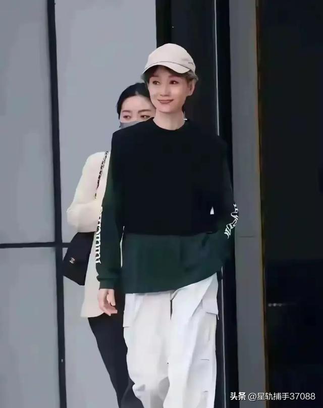 开云入口-难以相信！她已经61岁了，看起来竟然像三四十岁的样子！